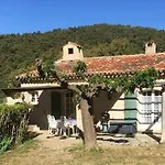 Les Amandiers - 5 Km De La