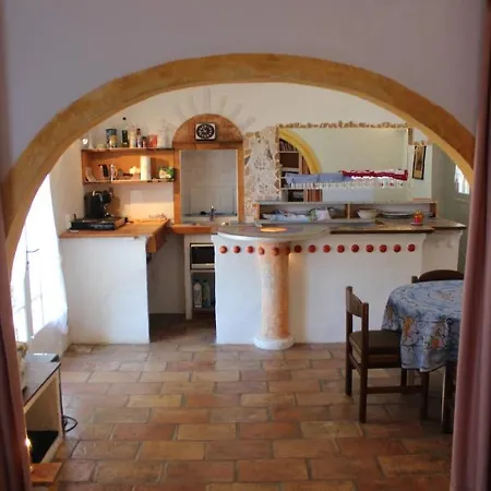 Les Amandiers - 5 Km De La Apartamento *