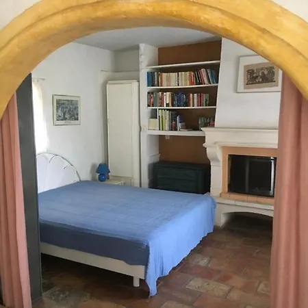 Les Amandiers - 5 Km De La Apartamento Sainte-Maxime